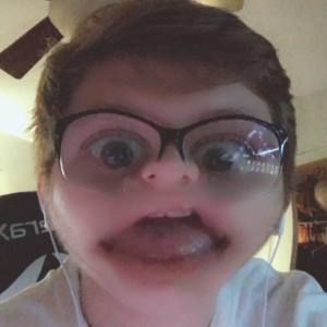 Meet your Posher, Aden